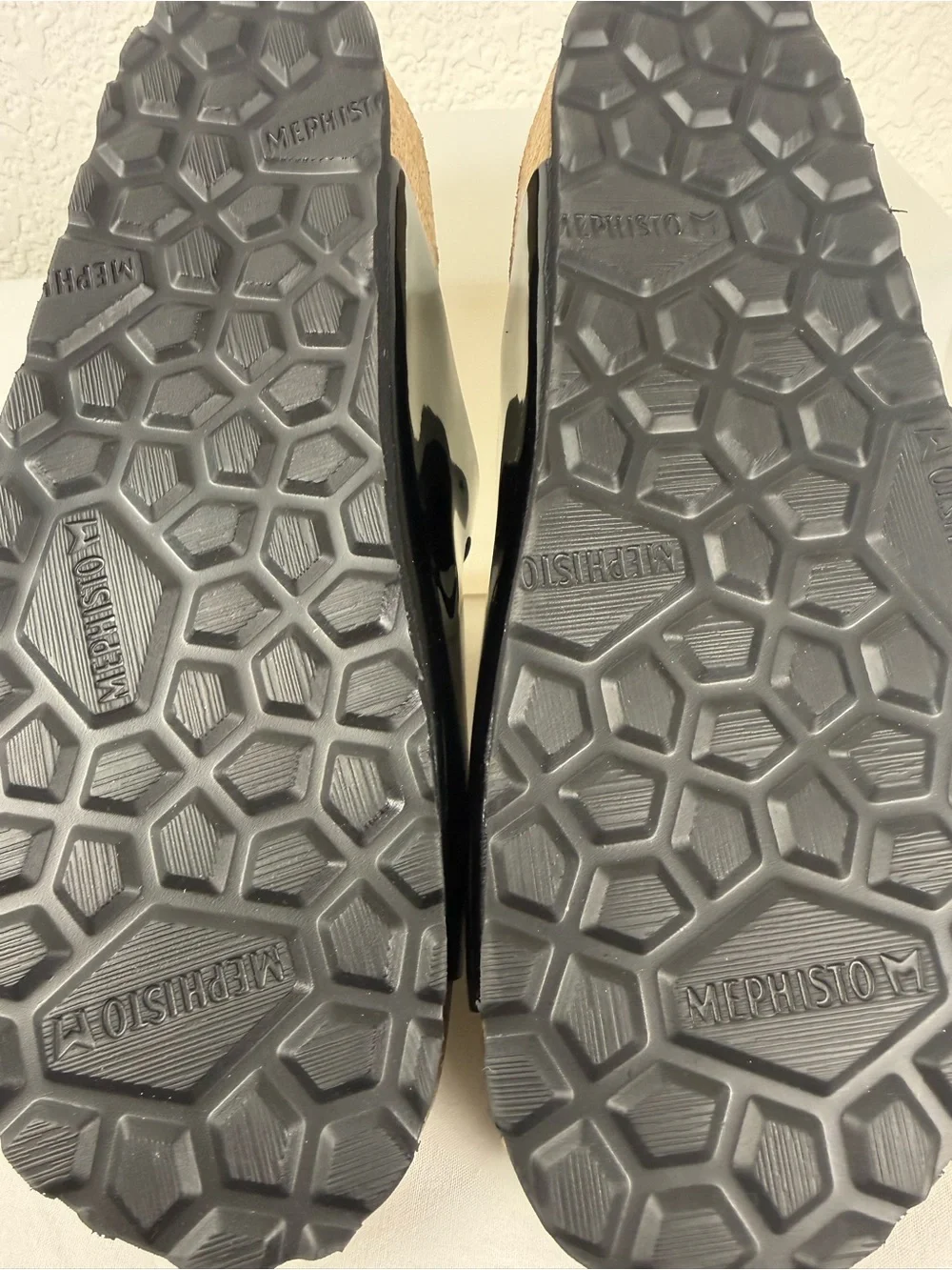 Mephisto Nolene Black Patent Leather Triple Strap Slide Sandals| NWT |EU 36 US 6
